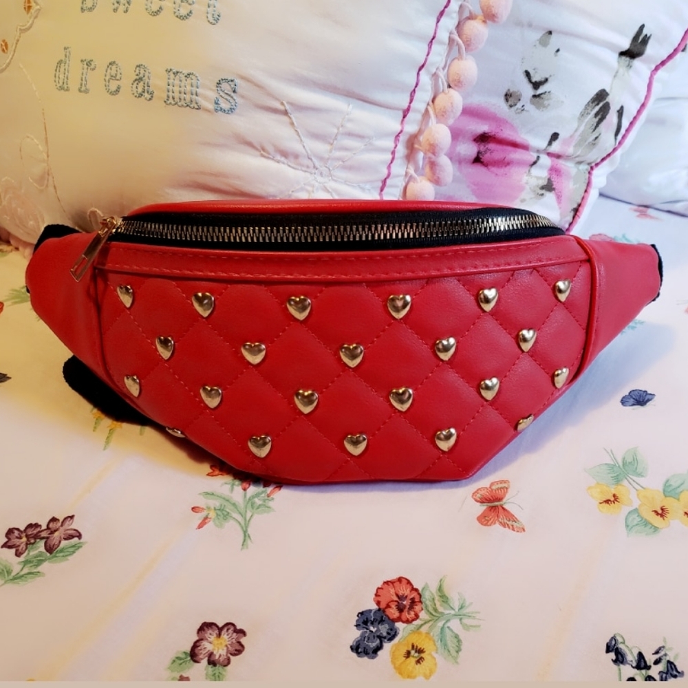 Fanny pack
